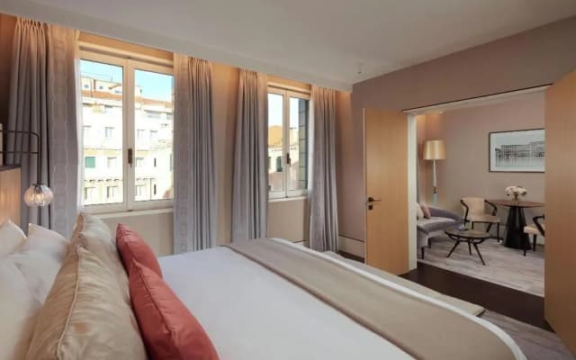 The St. Regis Venice Hotel - photo 3