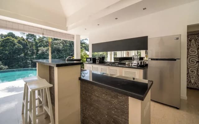 Limitless Jungle Villas Complex, 5 BR, Ubud With Staff - photo 5