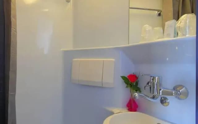 Hotel CIS Paris Kellermann - photo 8