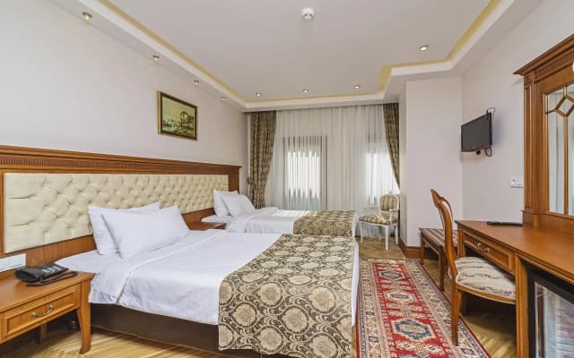 Spectra Hotel - photo 4