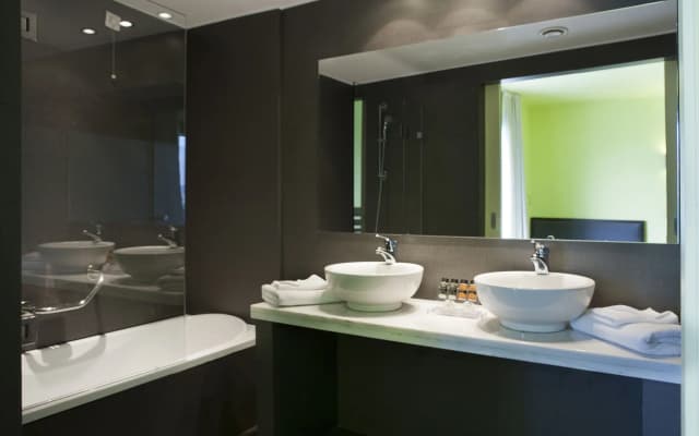 Athens Center Square Hotel - photo 3