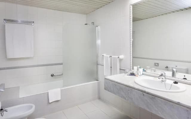Radisson Resort & Residences Tenerife - Adults Only - photo 4
