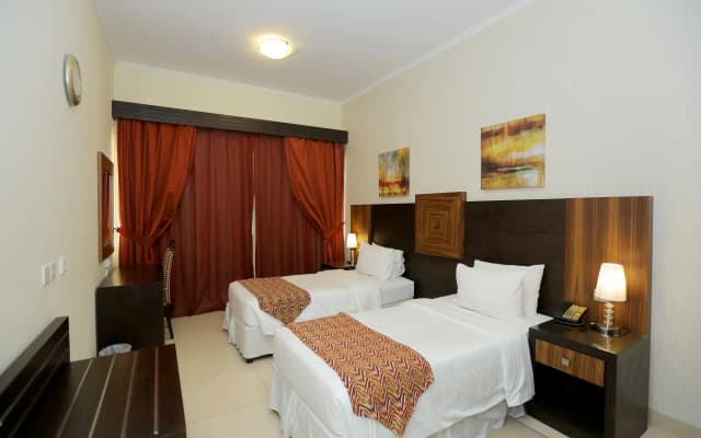Ivory Grand Hotel Apartments - photo 5