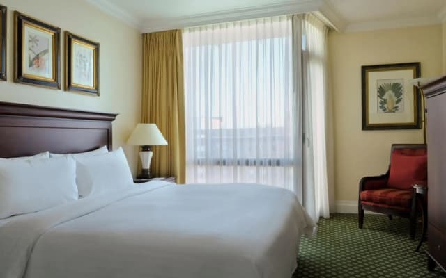 Lisbon Marriott Hotel - photo 5