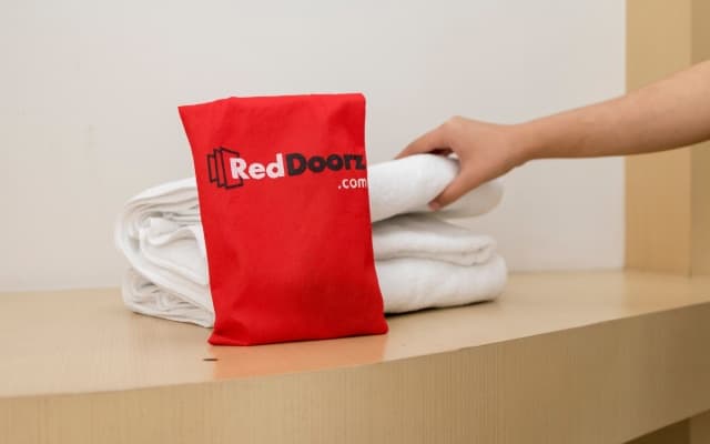 RedDoorz near STAN - photo 1