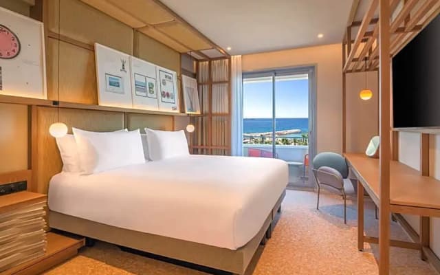 Canopy by Hilton Cannes - photo 2