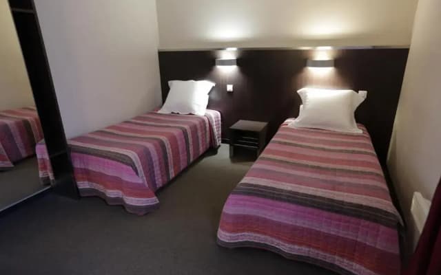 Hôtel Au Petit Caporal - photo 1