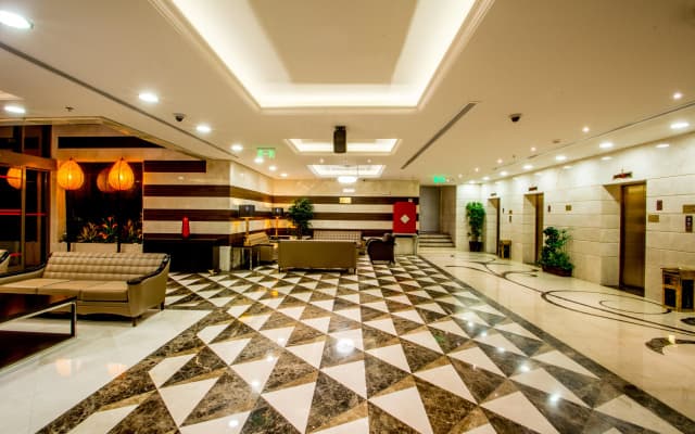 Al Aqeeq Madinah Hotel - photo 2