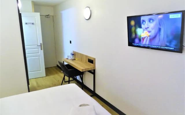 Euro Hôtel Paris Créteil - photo 2
