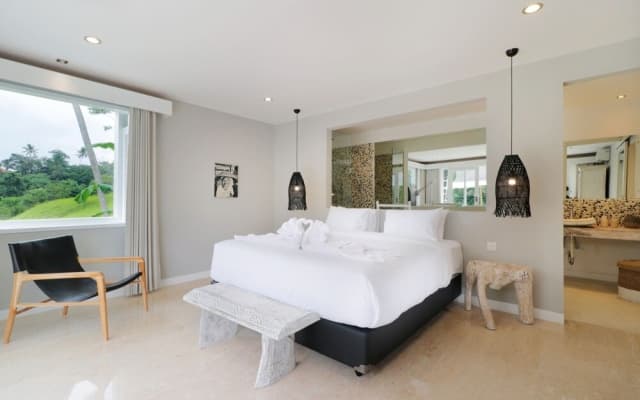 Limitless Jungle Villas Complex, 5 BR, Ubud With Staff - photo 5
