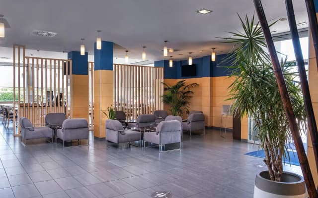 Holiday Inn Express Malaga Airport by IHG - photo 2