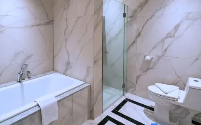 The Grantage Hotel & Sky Lounge - photo 18