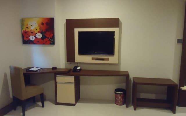 Hotel Olive - photo 2