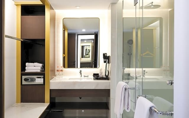 Atria Hotel Gading Serpong - photo 3