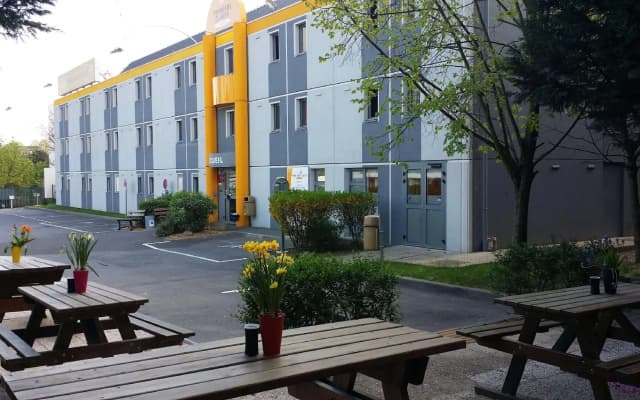 Kyriad ECO - Montreuil - photo 7