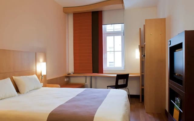 ibis Paris La Défense Esplanade - photo 5