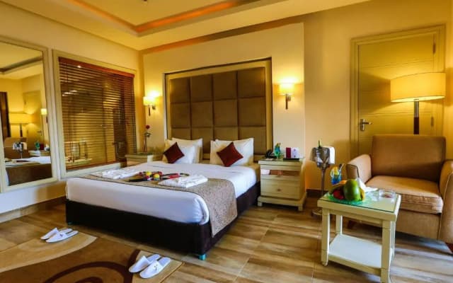 Charmillion Club Resort - photo 4