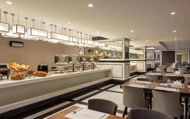 Ramada By Wyndham Makkah Zad Al Rawda - photo 5