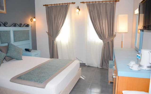 Otel Atrium - photo 4