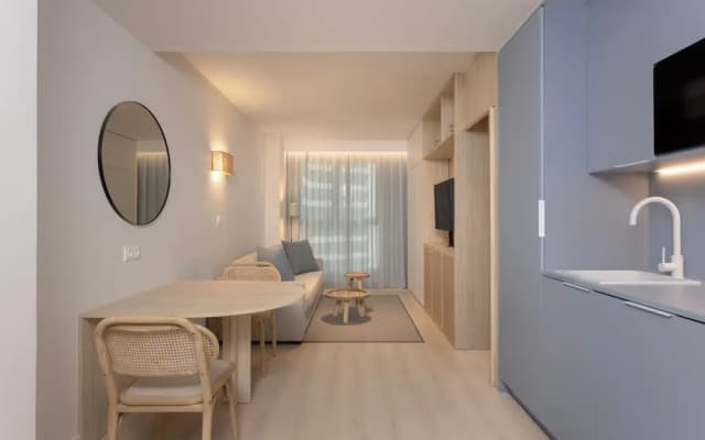 Staybridge Suites Malaga - photo 4