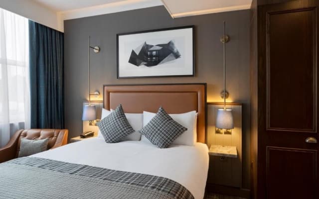 Leonardo Royal Hotel Edinburgh - photo 2