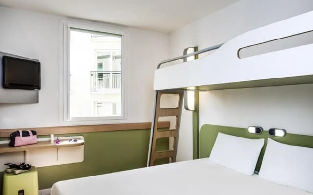 ibis budget Saint Maurice Hotel - photo 5