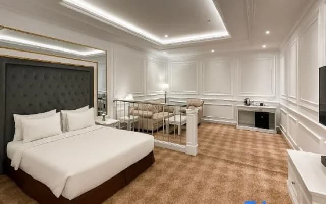 The Grantage Hotel & Sky Lounge - photo 12