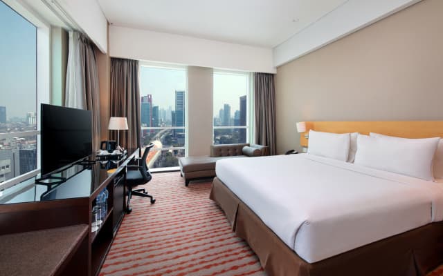 JS Luwansa Hotel and Convention Center - photo 3
