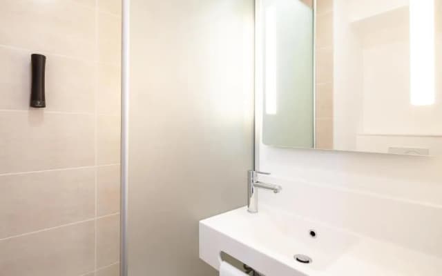 B&B HOTEL Paris Porte de Bagnolet - photo 4
