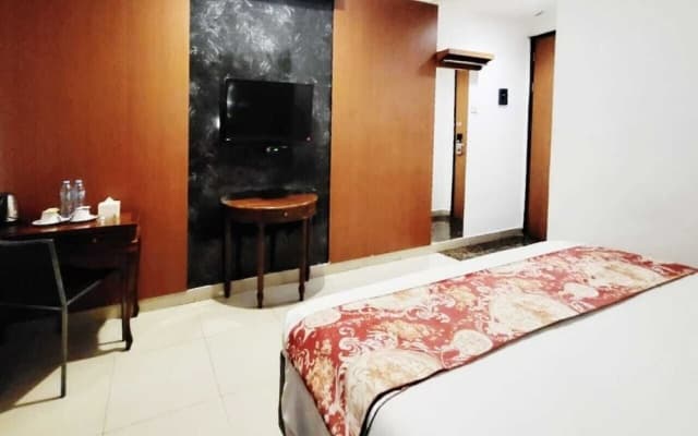 Marilyn Hotel Serpong - photo 1