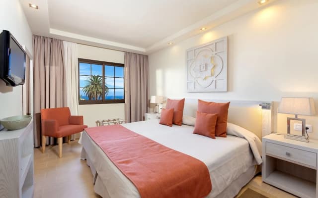 Apartamentos Ambassador - photo 5
