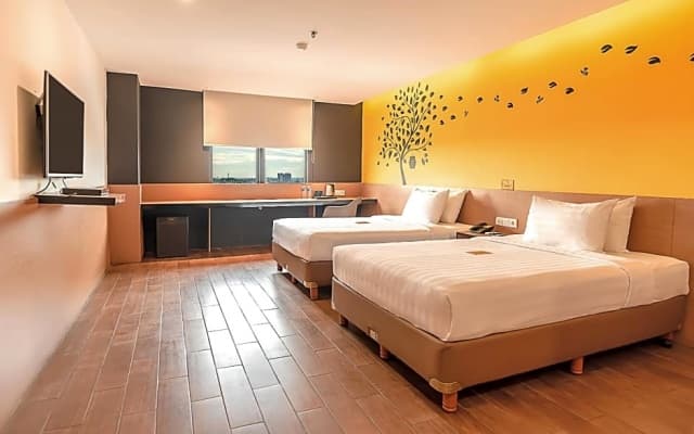 Yellow Bee Tangerang - photo 2