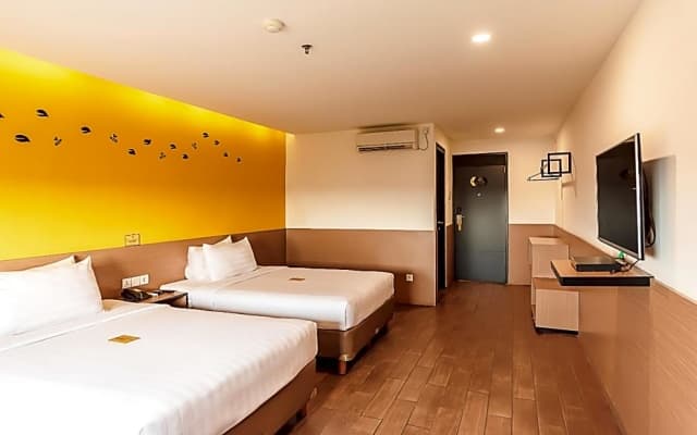 Yellow Bee Tangerang - photo 4