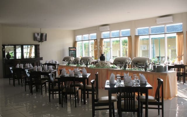 Cengkareng Transit Hotel - photo 4