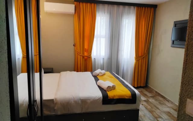 Lebon Hotel Old City - photo 14