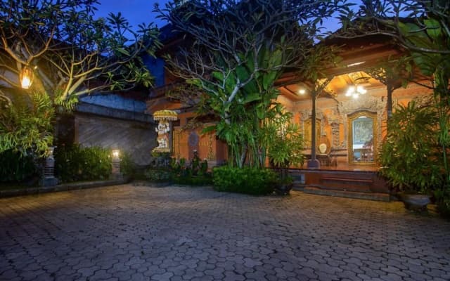 Kudesa Homestay - photo 2