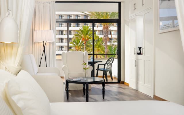 H10 Conquistador Hotel - photo 8