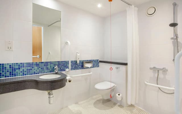 Holiday Inn Express - Edinburgh City Centre by IHG - photo 3