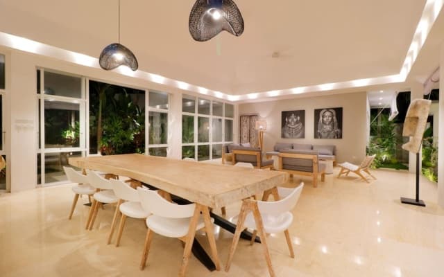 Limitless Jungle Villas Complex, 5 BR, Ubud With Staff - photo 42