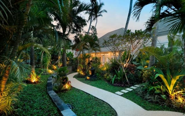 Limitless Jungle Villas Complex, 5 BR, Ubud With Staff - photo 43