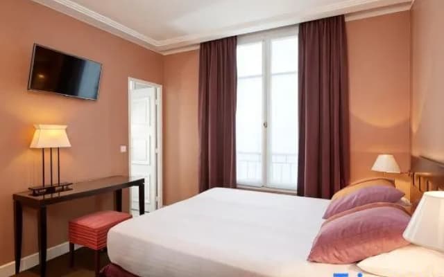 Hotel De La Jatte - photo 1