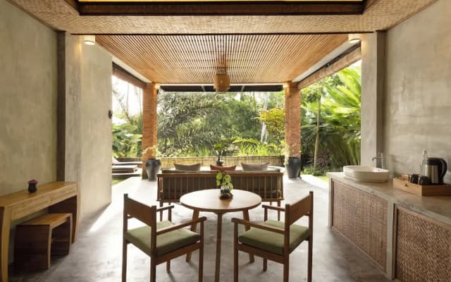 Beehouse Dijiwa Ubud - photo 6