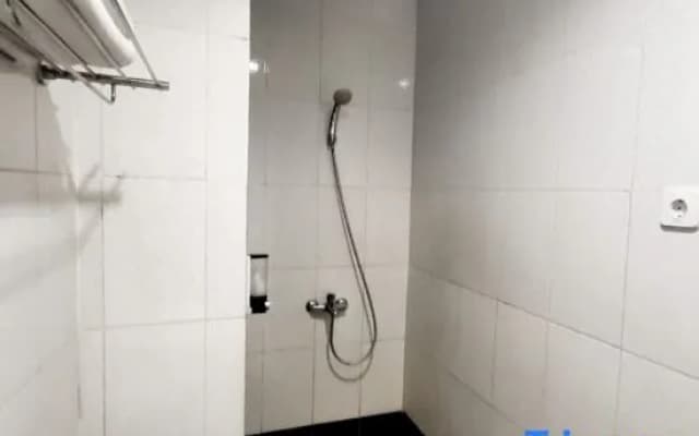Marilyn Hotel Serpong - photo 6