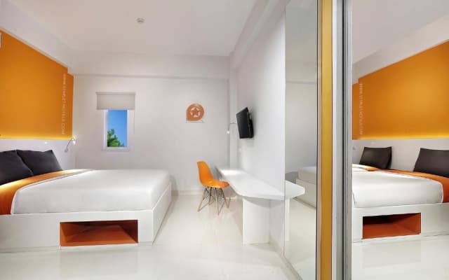 Starlet Hotel Serpong - photo 11