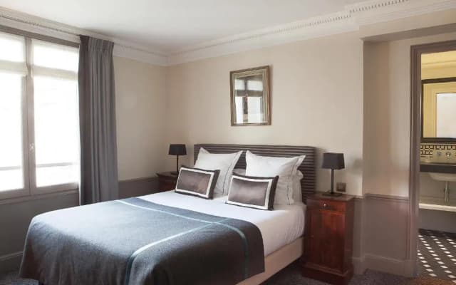 Hotel Brighton - photo 2