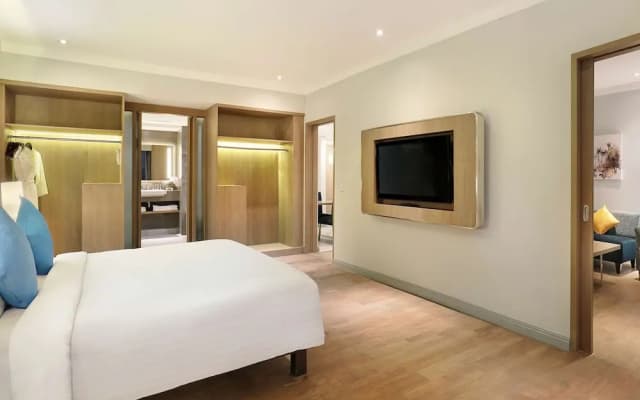 Novotel Jakarta Mangga Dua Square Hotel - photo 2