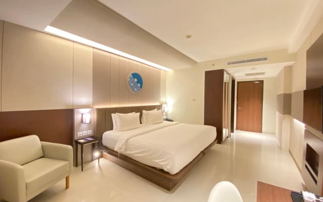 Hotel Santika Premiere Bintaro - photo 3