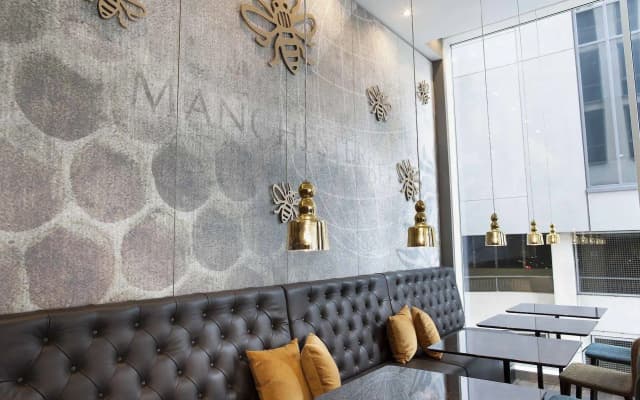 Motel One Manchester-Piccadilly - photo 2