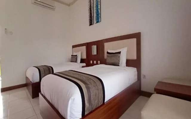 Friends Beach Hotel - photo 5