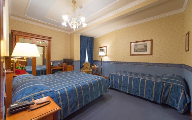Diana Park Hotel - photo 1